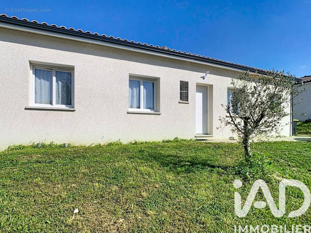Photo 1 - Maison à BEAUVAIS-SUR-TESCOU