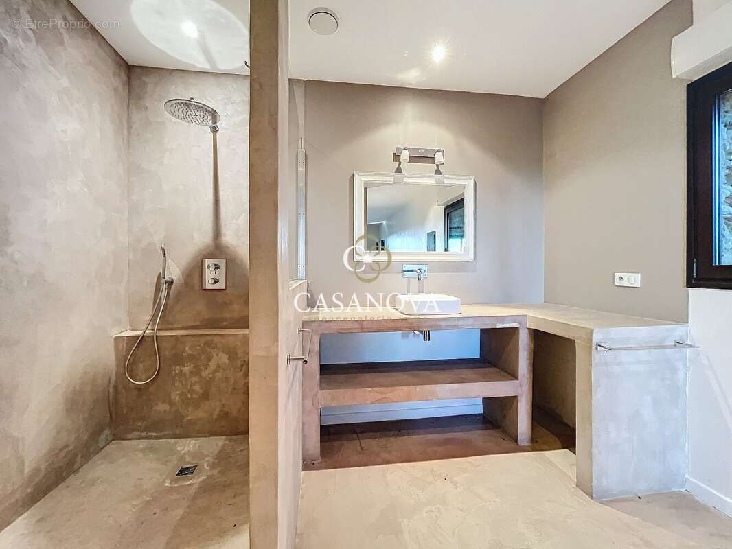 15 min de PEZENAS Magnifique mas rénové 300 m² habitables idéal pour chambres d'hôtes - photo 13