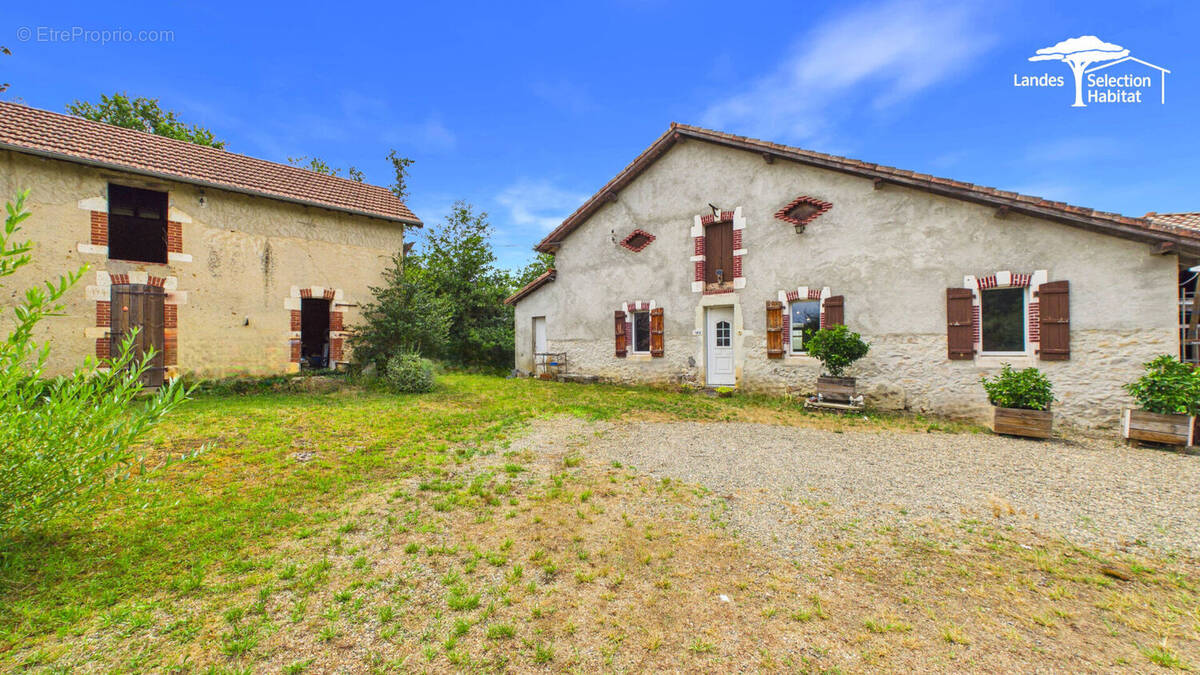 Maison à SAINTE-COLOMBE