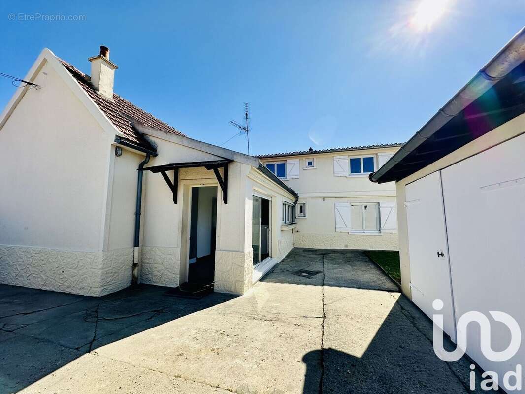 Photo 3 - Maison à PONT-SAINTE-MAXENCE