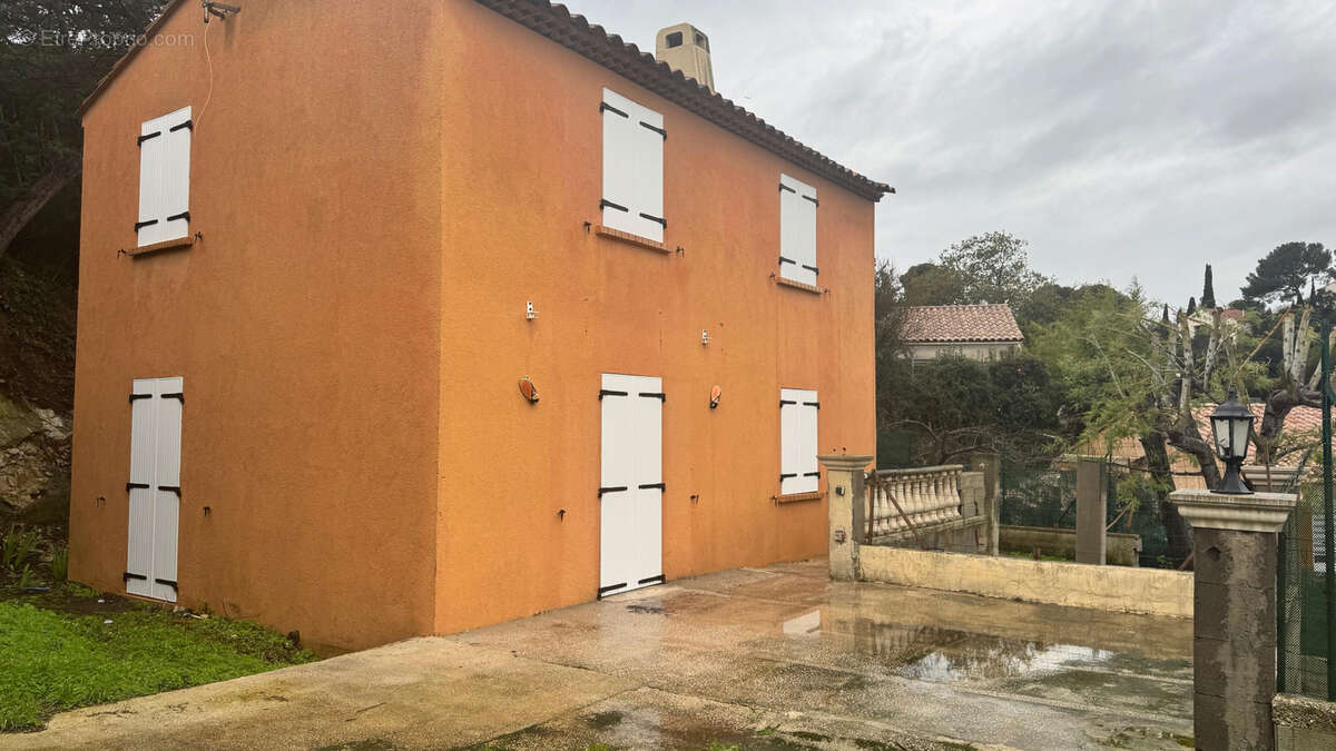 Maison à LA SEYNE-SUR-MER