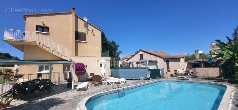 Maison à SANTA-LUCIA-DI-MORIANI