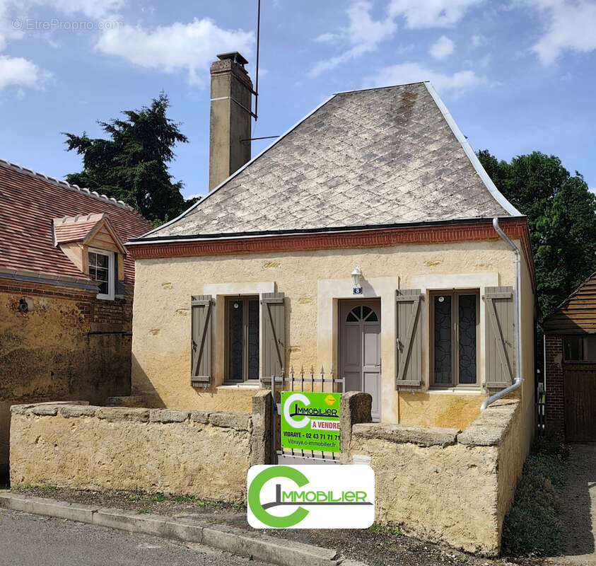 Maison à SEMUR-EN-VALLON