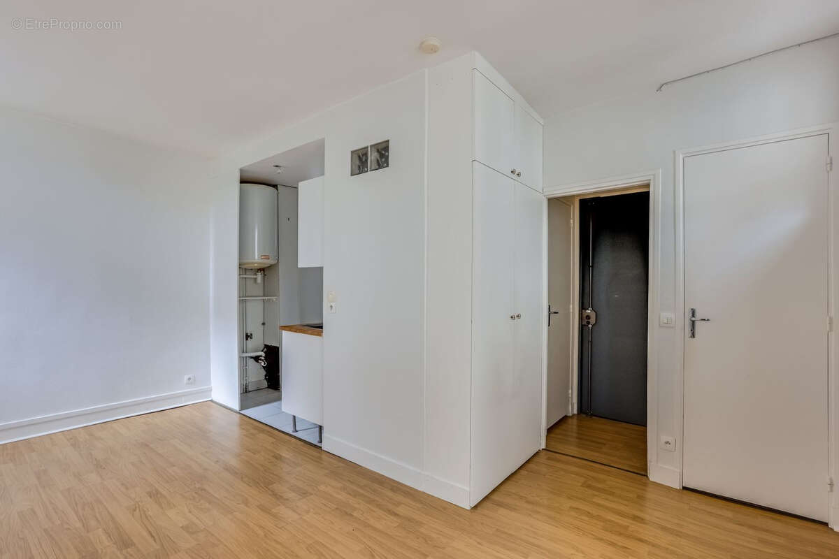 Appartement à PARIS-11E