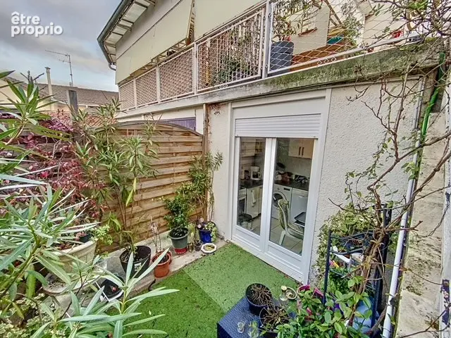 Local commercial avec appartement + maison d'habitation  168 m 2 plus 169.94 m² - photo 5
