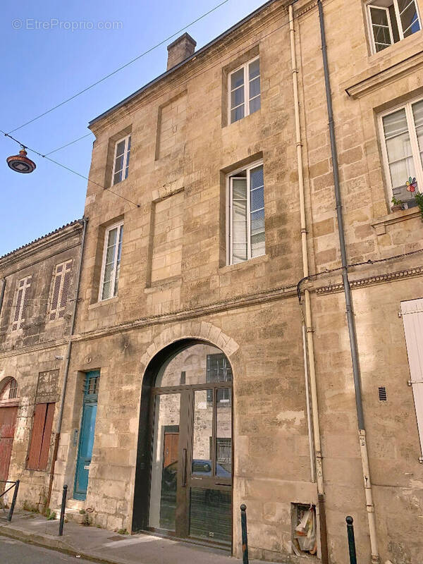 Appartement à BORDEAUX