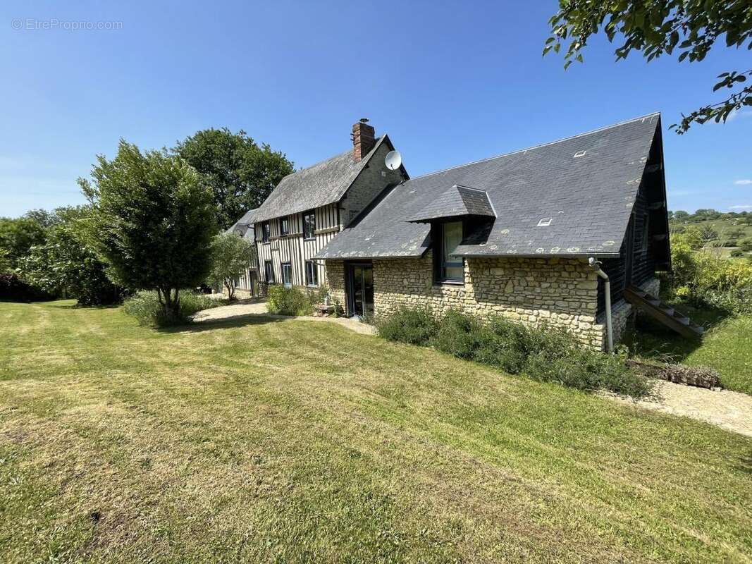 Maison 204 m² à Cambremer  - photo 3