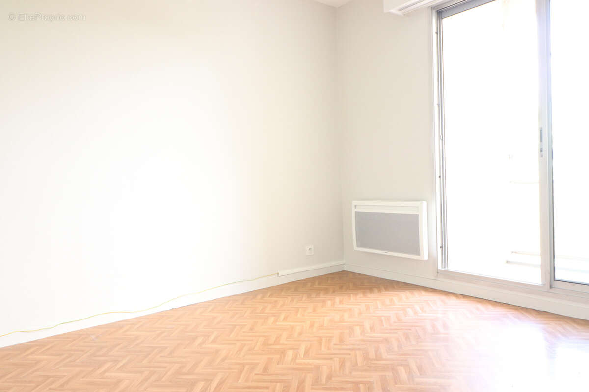 Appartement à VILLENAVE-D&#039;ORNON