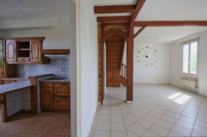 Maison 4 chambres sur une parcelle de 200 m² - photo 8