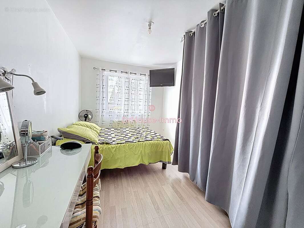 Maison à LAMONZIE-SAINT-MARTIN