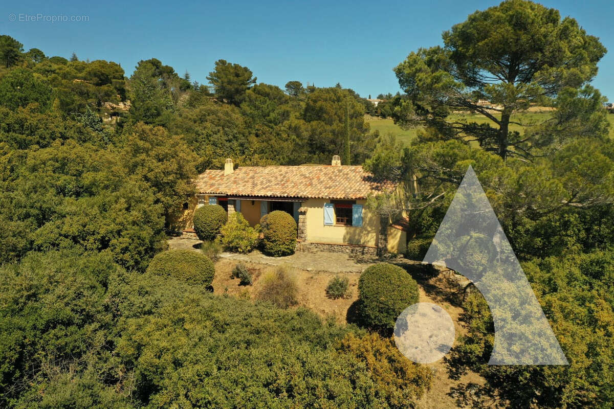 Maison à TOURTOUR
