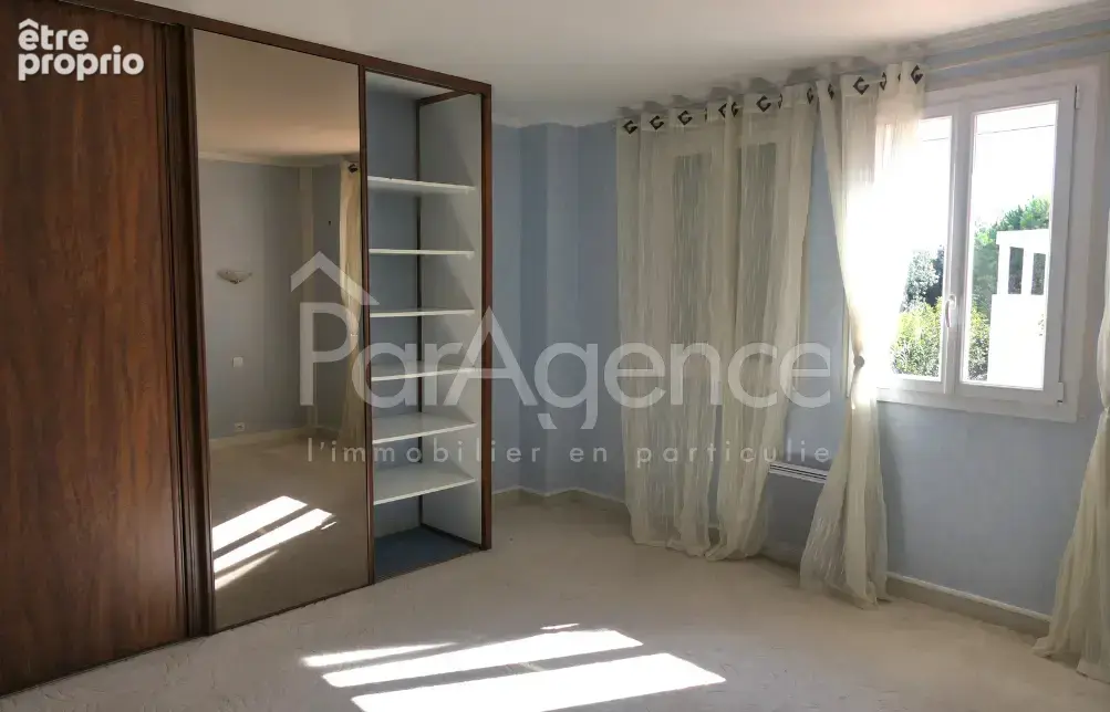 Local commercial et logement - Immeuble de rapport - photo 14