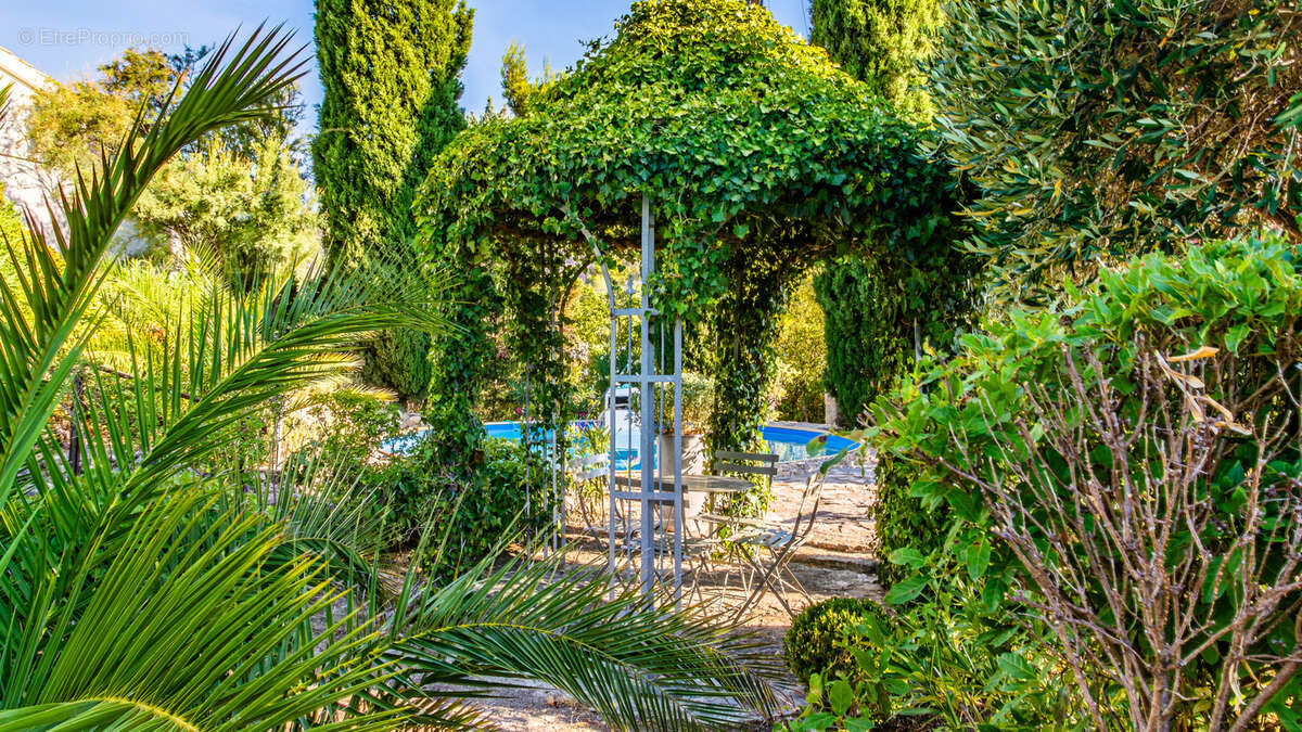 Villa de plain-pied avec piscine   calme absolu   4 faces   Proche Narbonne - photo 19