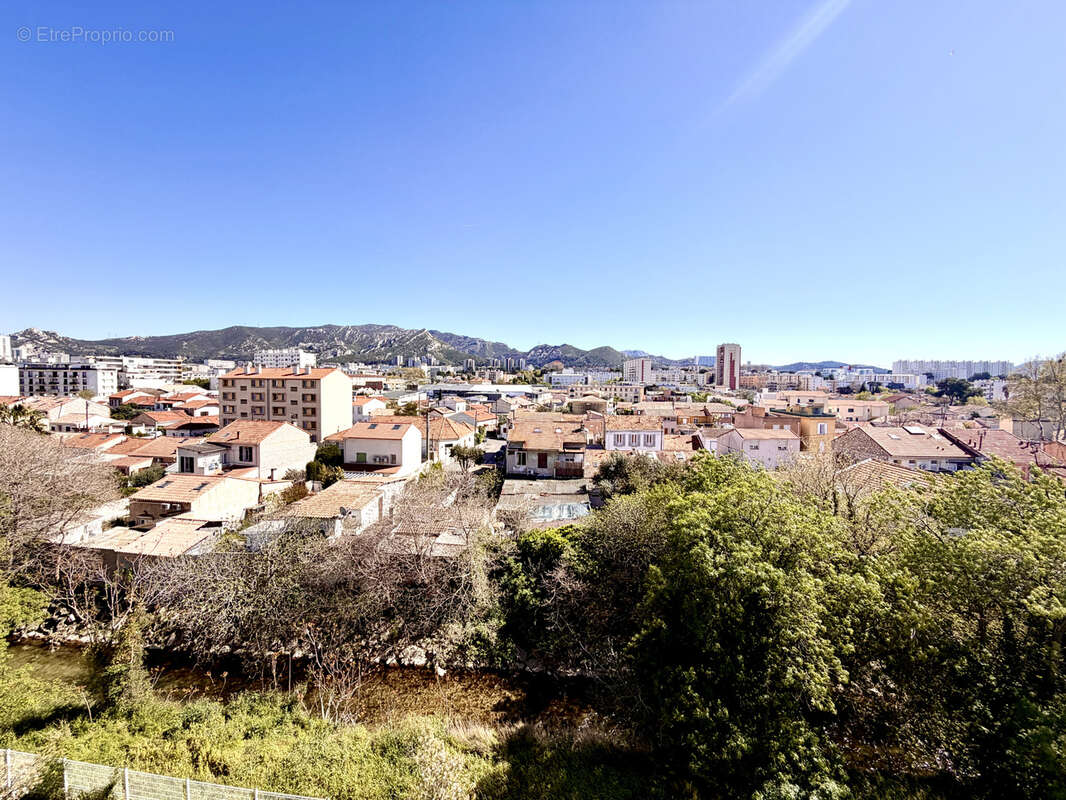 Appartement à MARSEILLE-10E