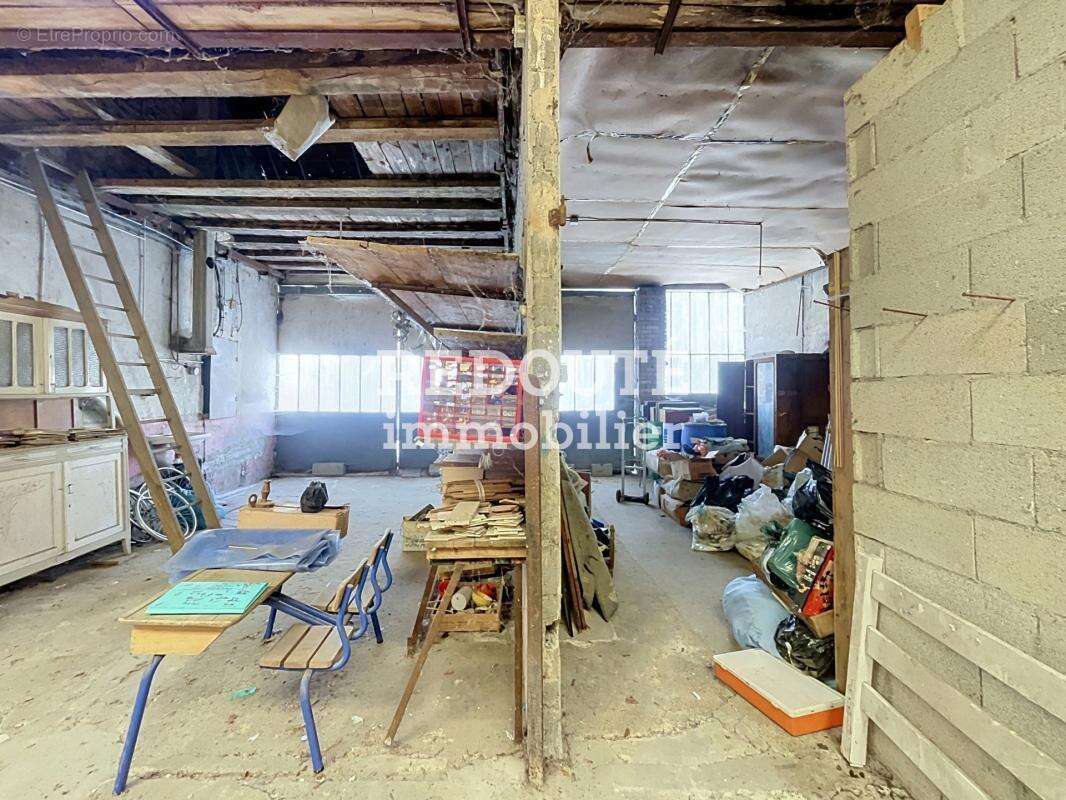 Grande maison T8 environ 250m²  - Hangar - Jardin - Crugny - photo 19