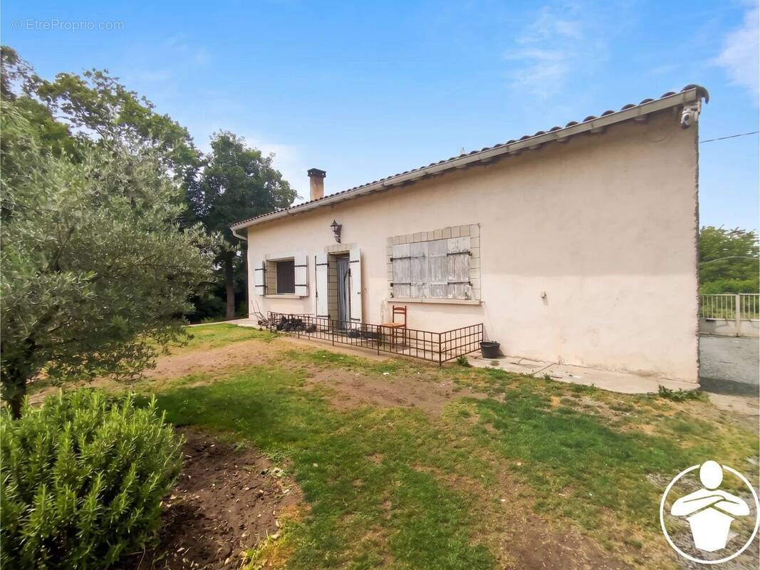 Maison à SAINTE-LIVRADE-SUR-LOT