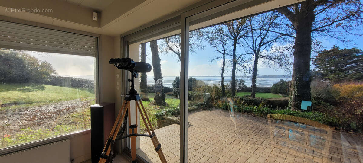 Maison 255 m² à La Foret-Fouesnant  - photo 6