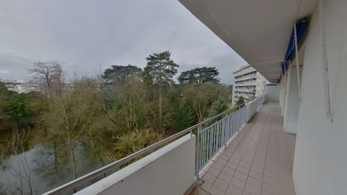 Appartement à JOUE-LES-TOURS