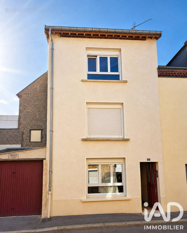 Photo 1 - Appartement à CHARLEVILLE-MEZIERES