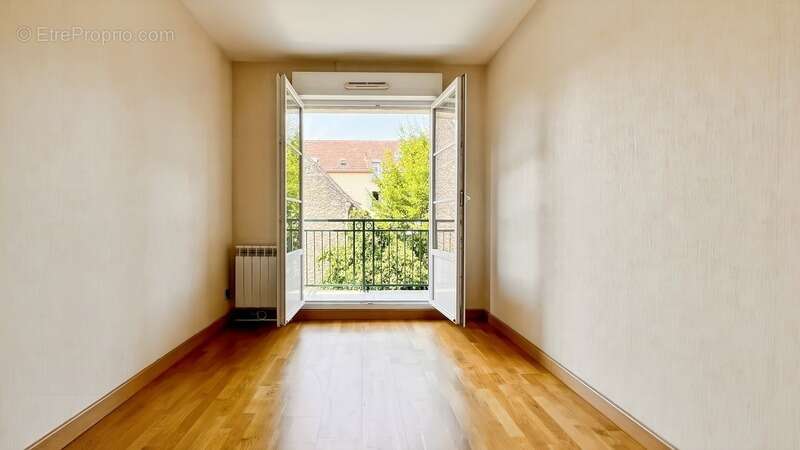 EXCLUSIVITE - Dpt Yvelines (78), à vendre à LA QUEUE LES YVELINES, Appartement 3 pièces - photo 8