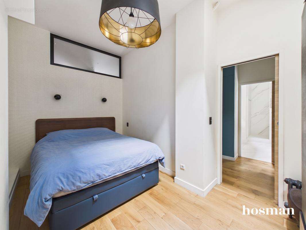 Superbe appartement esprit loft - 3 pièces 80m² - Calme absolu sur cour pavée - Belle hauteur sous plafond - Paris 75010 - photo 8