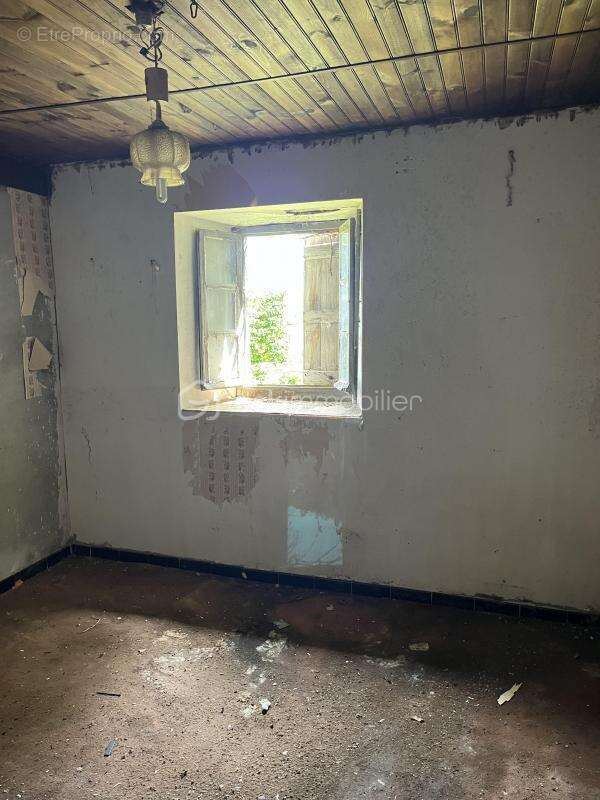 Maison à rénover entièrement - photo 5