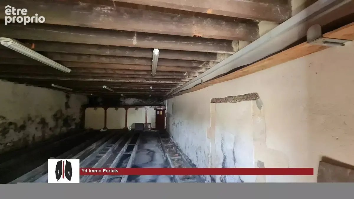 Maison 5 pièces 460 m² à vendre à Portets (33640) - photo 5