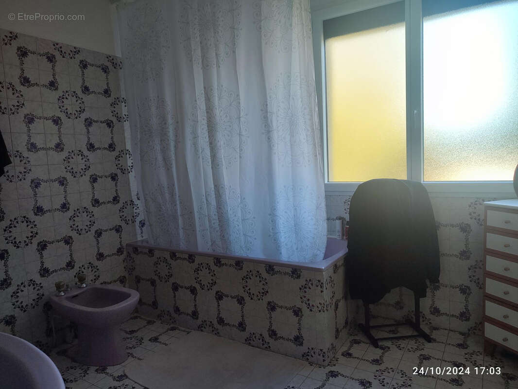 Maison à LA CHARTRE-SUR-LE-LOIR