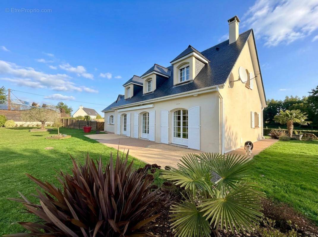 Maison à OCTEVILLE-SUR-MER