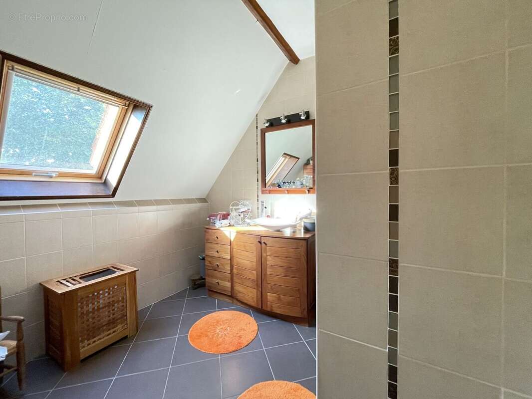 Maison à CHOISY-AU-BAC