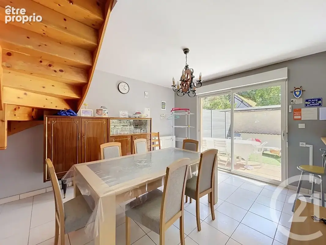 Maison 98 m² à Arc-Sur-Tille  - photo 4