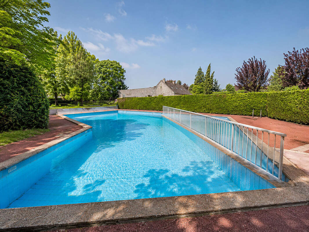 Appartement à MAREIL-MARLY