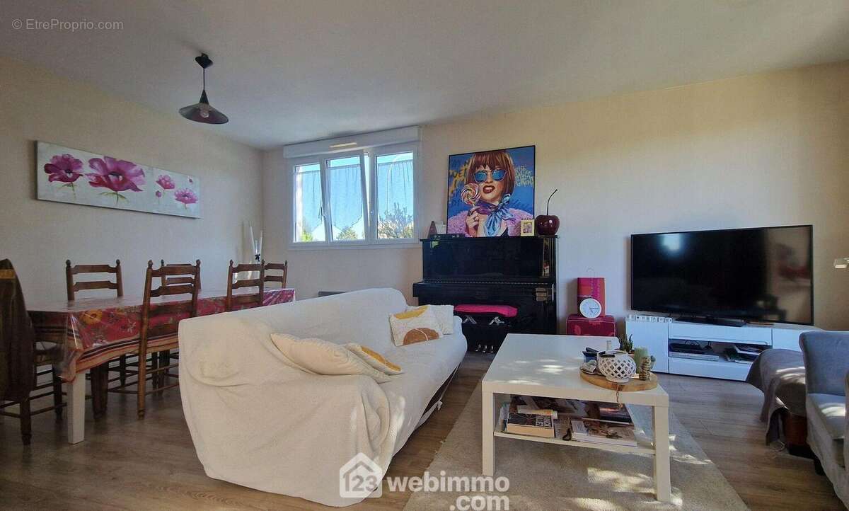Un double séjour lumineux avec... - Maison à LAON