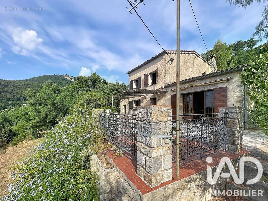 Photo 1 - Maison à LA VALETTE-DU-VAR