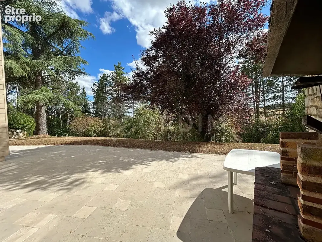 Maison d'architecte au coeur d'un parc arboré de 3 hectares - photo 9