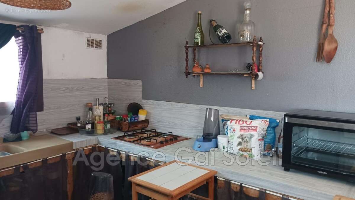 Maison à NISSAN-LEZ-ENSERUNE