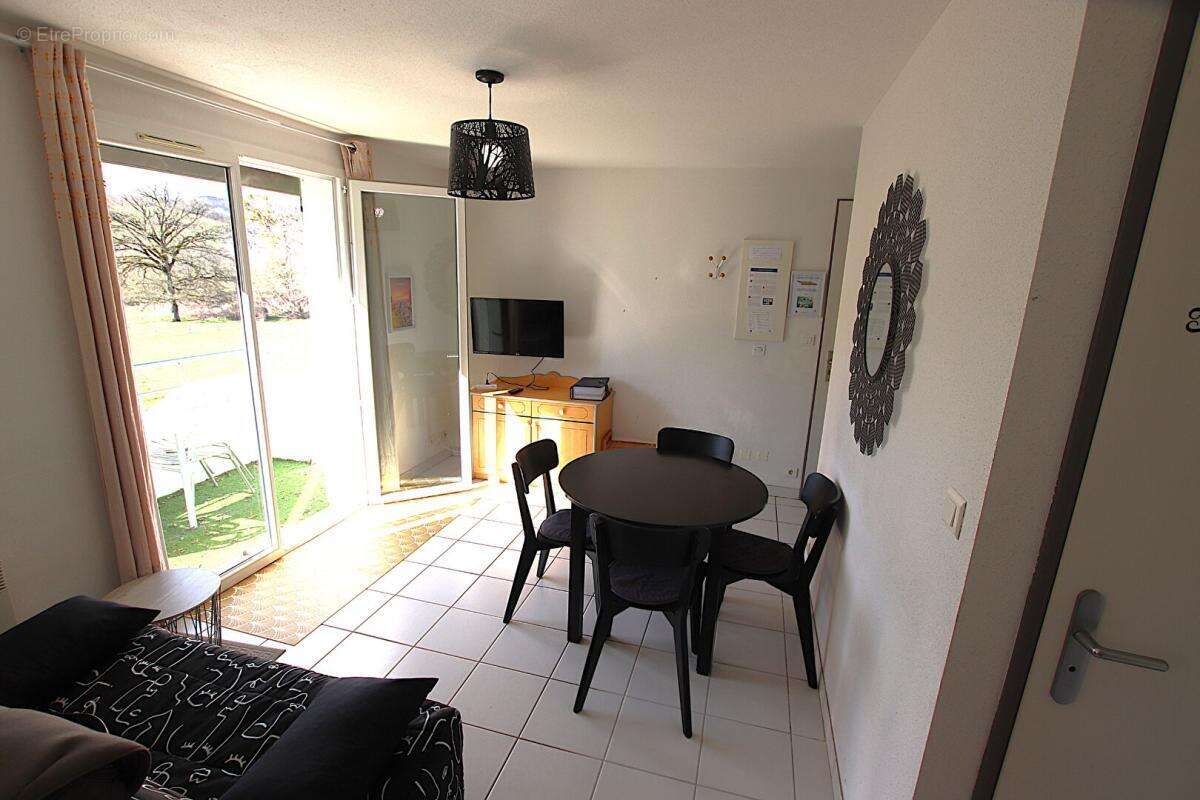 Appartement à SAINT-GENIEZ-D'OLT
