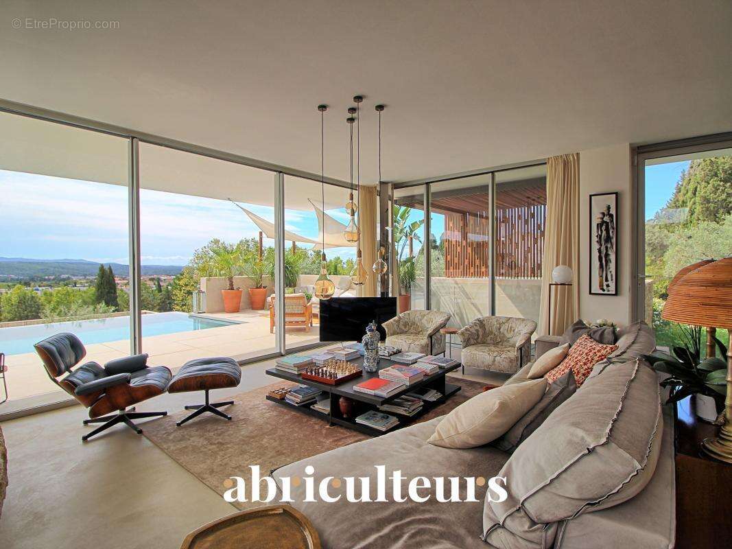 Maison à AIX-EN-PROVENCE