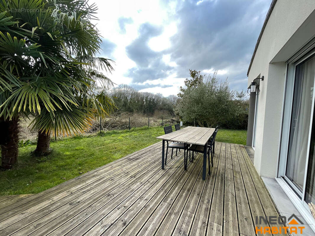 Maison à LA MEZIERE