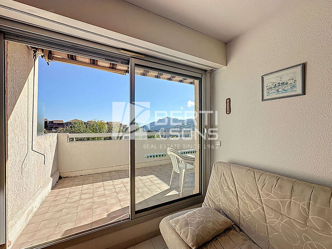 Appartement à THEOULE-SUR-MER