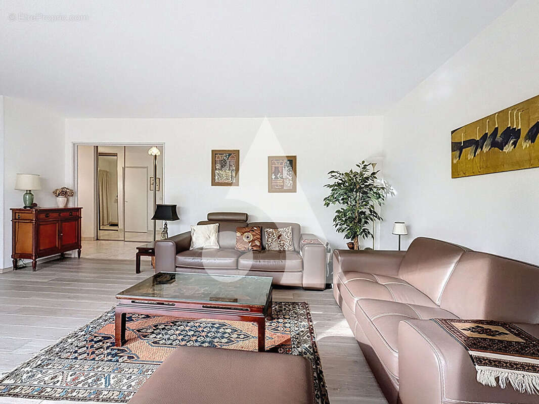 Appartement à BOUGIVAL