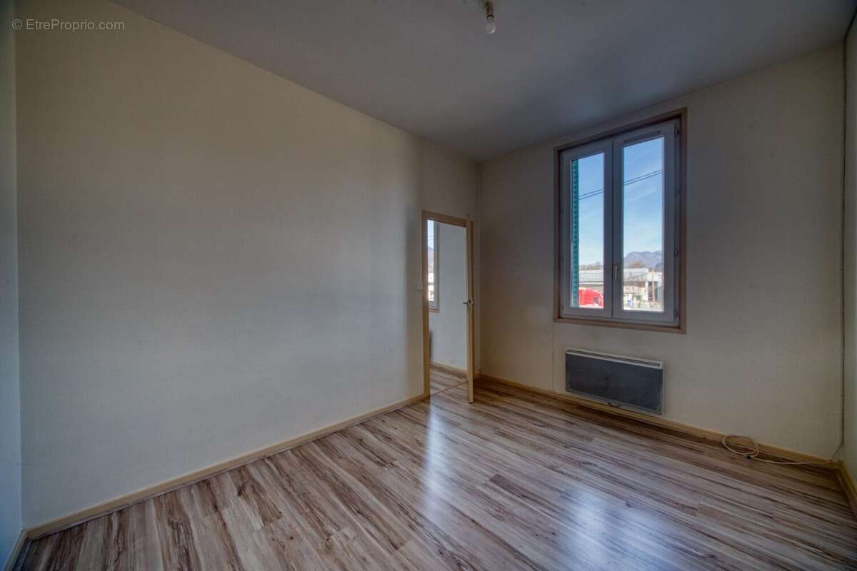 Appartement à ECHIROLLES