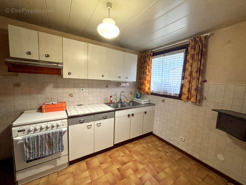 Maison à BONNEVILLE