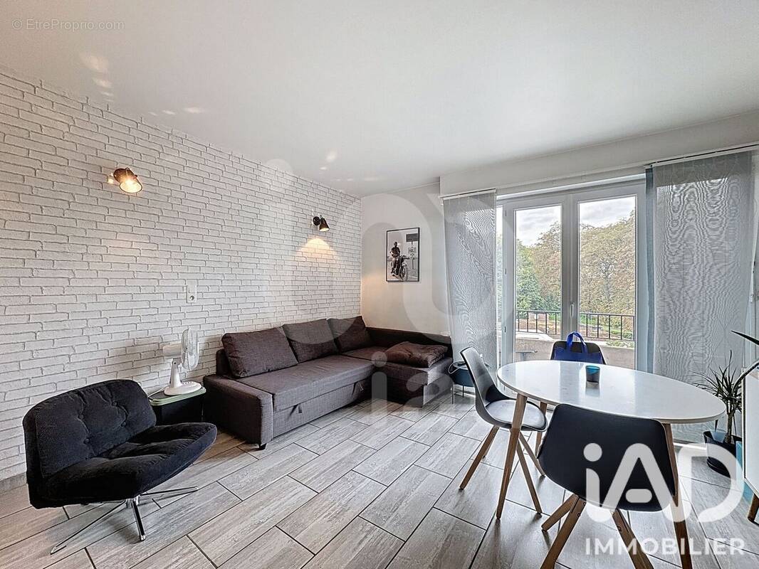Photo 1 - Appartement à REIMS