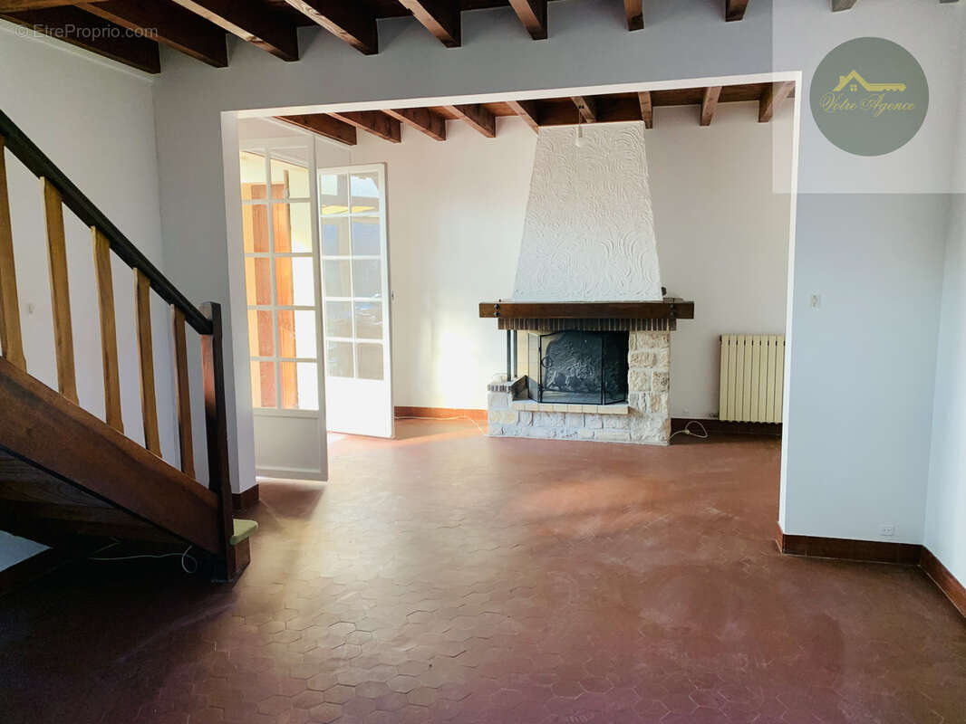 Maison à CHEROY
