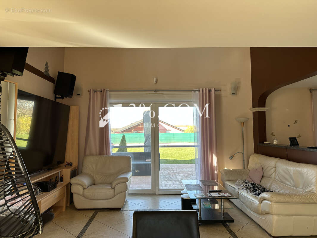 Maison à TOUL