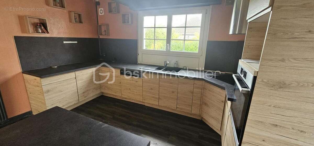 Maison à FLEURY-SUR-ORNE