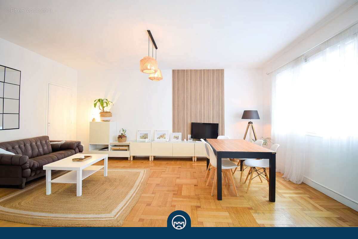 NICE - BAS LANTERNE - Appartement 2 pièces - 59 m2 - photo 2