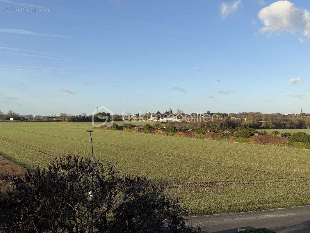 Appartement à BALLAINVILLIERS