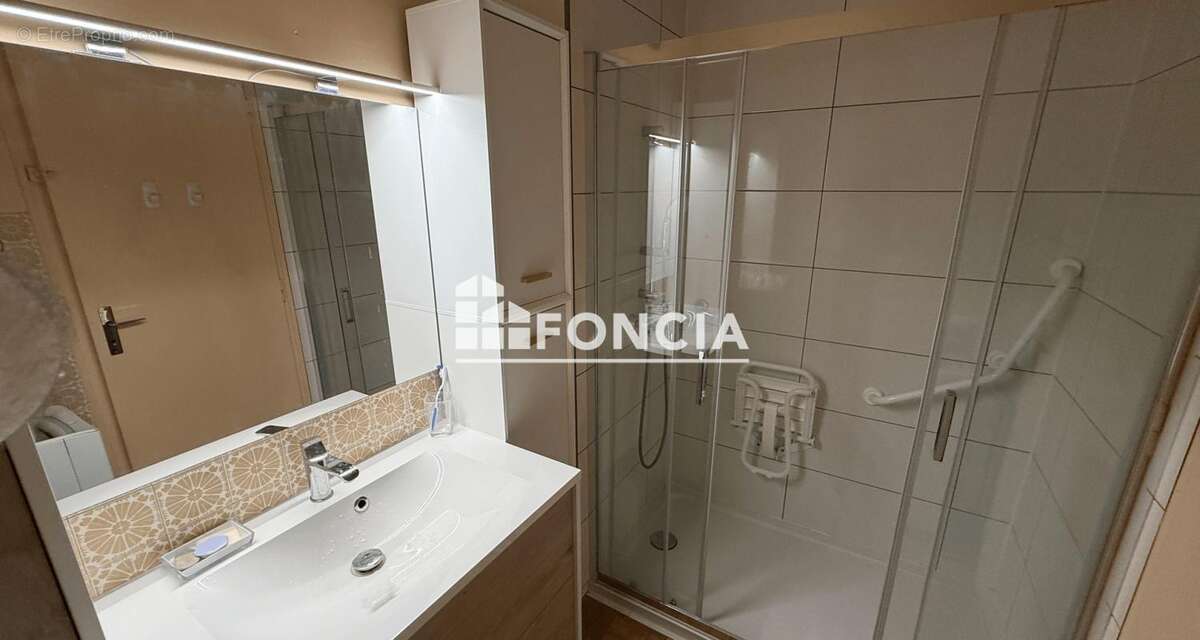 Appartement à SAINT-JULIEN-EN-GENEVOIS